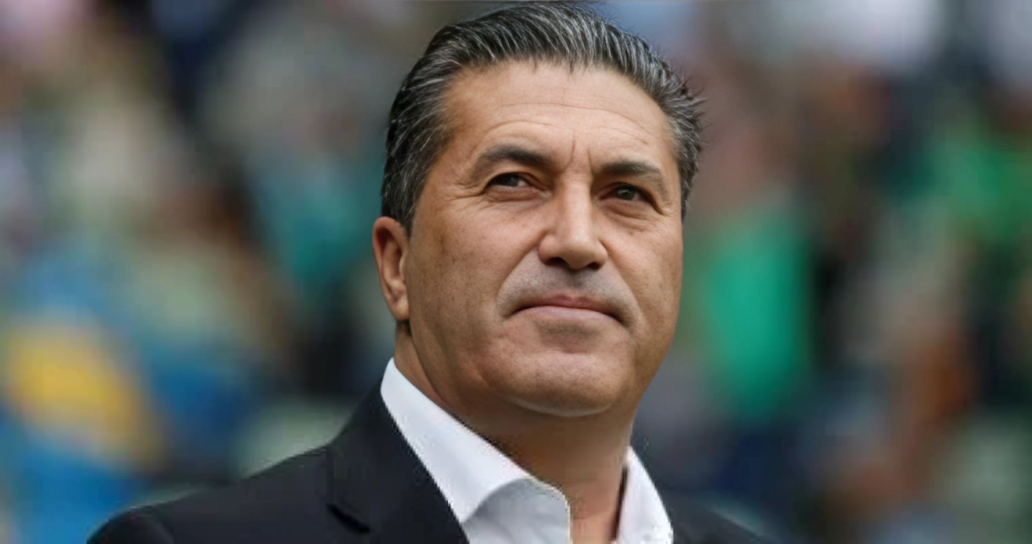 جوزيه بيسيرو، المدير الفني للزمالك، يفاضل بين سيف الجزيرى وناصر منسى لقيادة هجوم الفريق في المباراة المقبلة ضد المصرى.