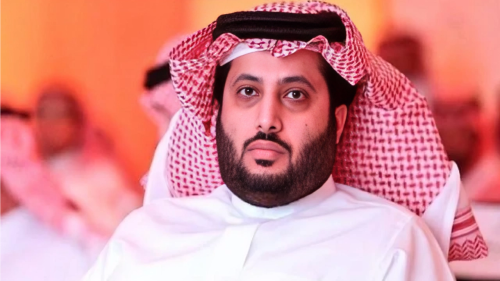 تركي آل الشيخ ينعى "أمح الدولي" المشجع الأهلاوي الراحل