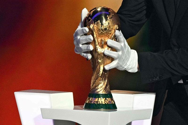 المغرب يطالب باستضافة نهائي كأس العالم 2030 وسط جدل رياضي