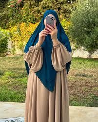 حكم ظهور الشعر والرقبة في الحجاب الشرعي