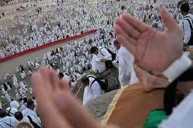 الحج والتوبة والالتزام بالصلاة بعد العودة