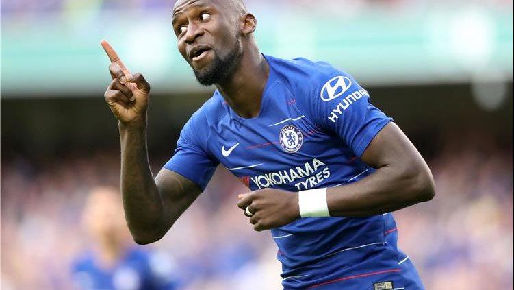 أنطونيو روديجر يقترب من تجديد عقده مع ريال مدريد