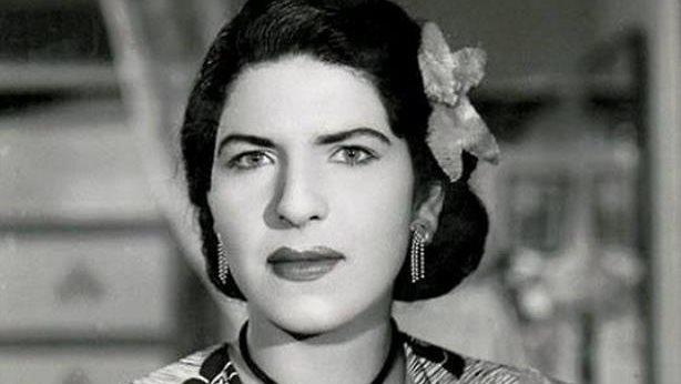 الفنانة زينات صدقي في أحد أدوارها الكوميدية الشهيرة