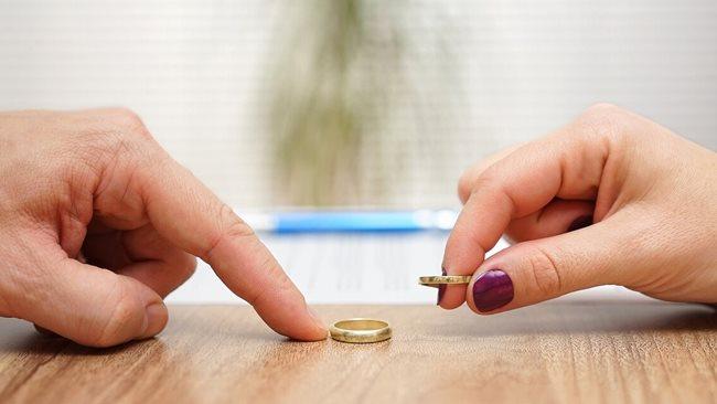 علامات فسخ الخطوبة وسلوك الخطيب غير المناسب