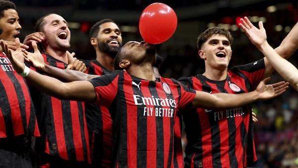 أليجري يتحدث قبل قمة ميلان ويوفنتوس في الدوري الإيطالي على ملعب سان سيرو