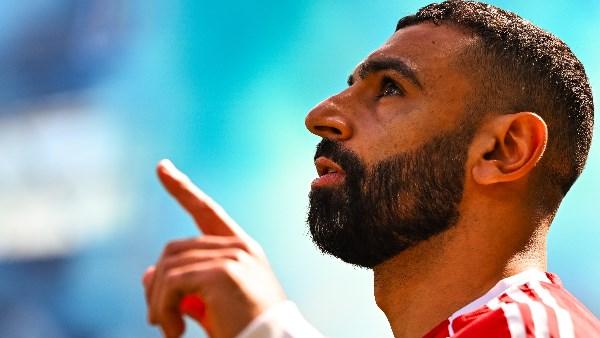 محمد صلاح يفوز بجائزة لاعب الشهر في الدوري الإنجليزي مع ليفربول