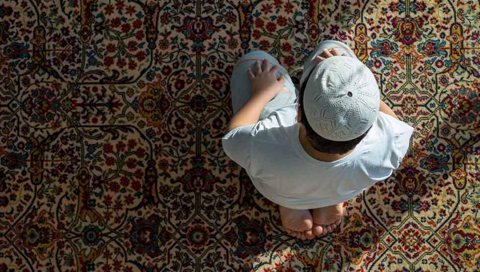 وقت صلاة الضحى قبل الظهر وفضلها