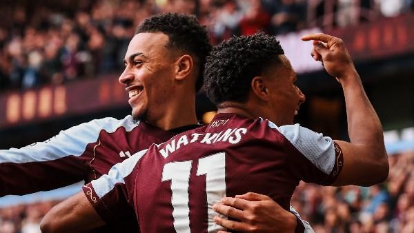 أستون فيلا يفوز على سندرلاند في مباراة مثيرة بالدوري الإنجليزي