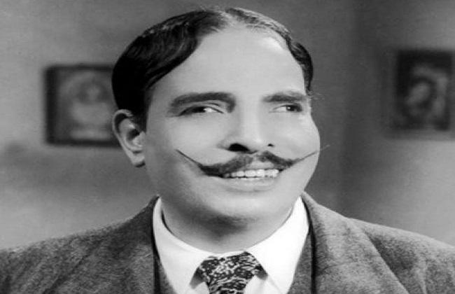 الفنان عبد الفتاح القصري في أحد أدواره الكوميدية الشهيرة