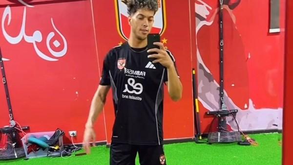 إمام عاشور لاعب الأهلي يقترب من المشاركة أمام الزمالك في القمة