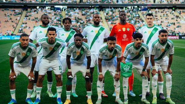لاعبو الأهلي السعودي خلال نهائي دوري أبطال آسيا للنخبة أمام ماتشيدا الياباني