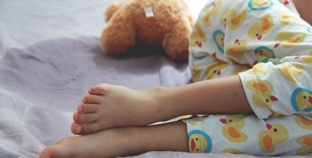 التبول اللاإرادي عند الأطفال أثناء النوم وأسبابه وعلاجه مع د. نسمة الغلبان في شبين الكوم