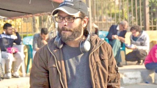 المخرج أحمد البنداري أثناء كواليس تصوير مسلسل لحظات مسروقة