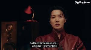 جايهوب عضو BTS خلال مقابلة يتحدث عن معنى “نحن سبعة” والأمل في مسيرتهم الفنية