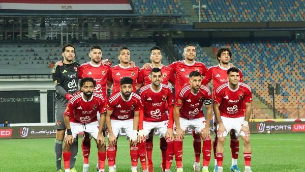 خالد الغندور يعلق على موسم الأهلي وتصدر الزمالك