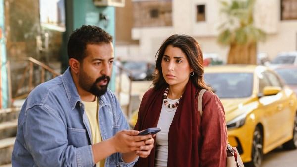 آيتن عامر خلال تصوير مسلسل بيبي بوم في الرياض مع إبراهيم الحجاج
