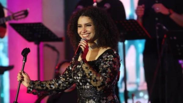 نسمة محجوب تقدم أغنية ماشية السنيورة تكريمًا للموسيقار الراحل هاني شنودة في مهرجان الأوبرا الصيفي