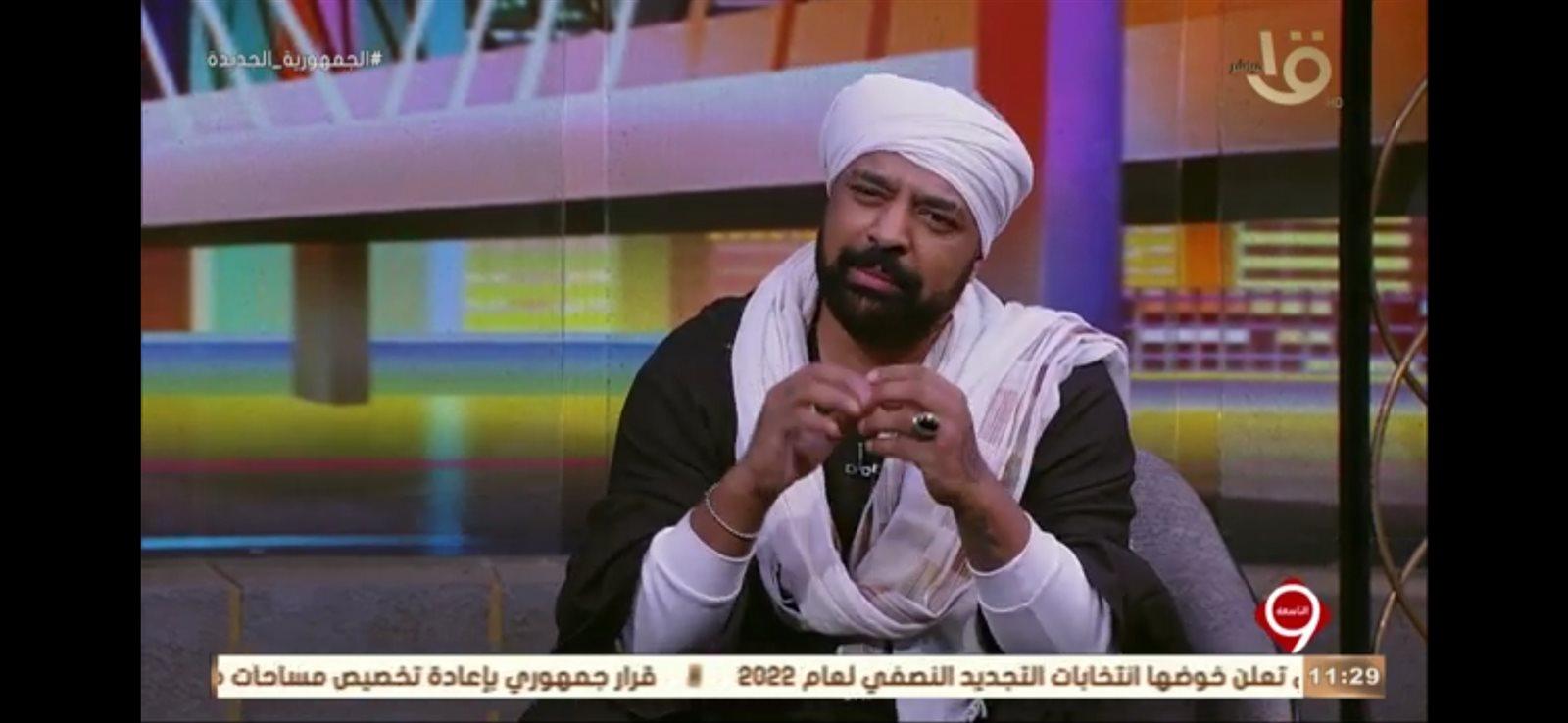 حجازي متقال وشقيقه عاطف متقال في ذكرى والدتهما وزوجة الريس متقال