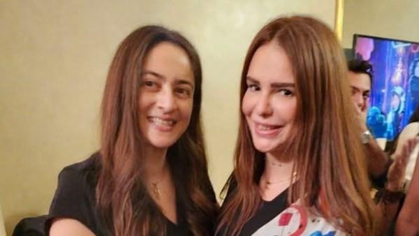 دنيا عبدالعزيز تنعى ياسمين أبو النجا ابنة الفنانة نجلاء فتحي