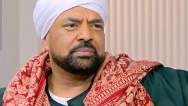 حجازي متقال وشقيقه عاطف متقال بعد وفاة والدتهما زوجة الريس متقال قناوي