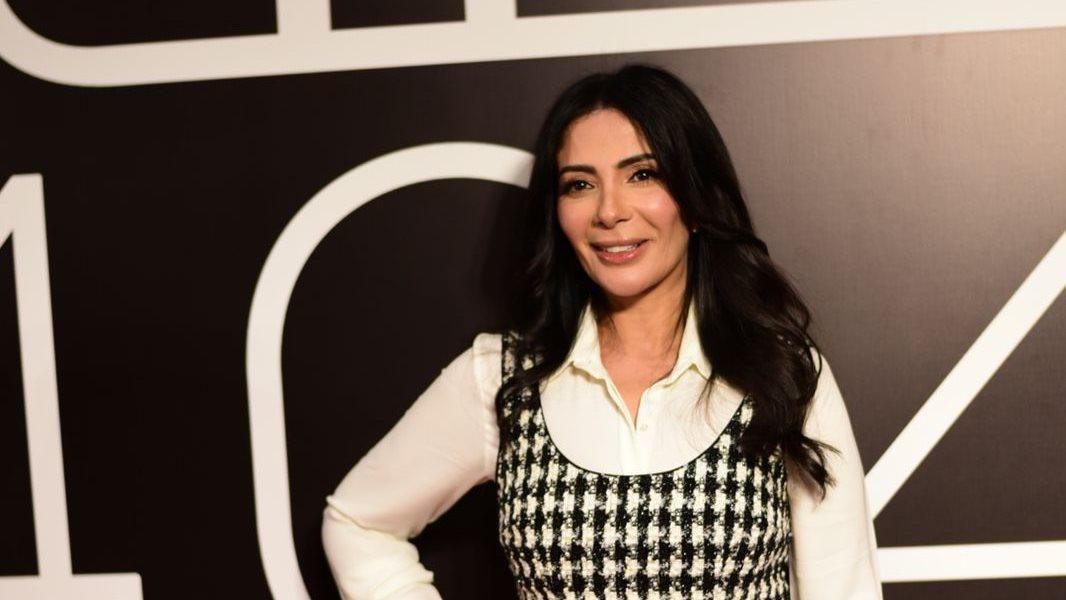 منى زكي في ظهورها بشخصية أم كلثوم من فيلم «الست».