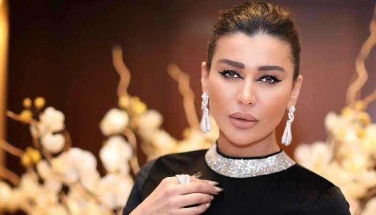 نادين الراسي تتحدث بإيمان وتفاؤل عن تجربتها في الحياة والإصرار على السلام النفسي