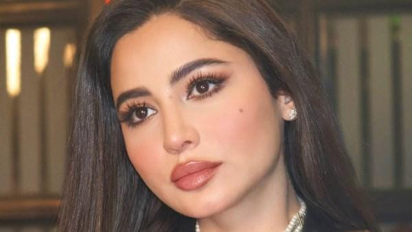 مشهد لقاء نور ويحيى في الحلقة الثالثة من مسلسل أولاد الراعي داخل أحد المقاهي الليلية
