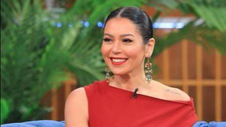 لقاء الخميسي تهنئ نيكولا معوض بعيد ميلاده وتكشف رؤيتها عن الصدق الفني ودور الفنان