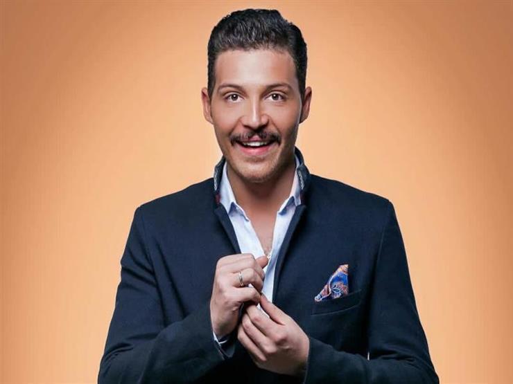 محمود حجازي يكشف حقيقة الأزمة الأخيرة ويؤكد حقه في رؤية ابنه