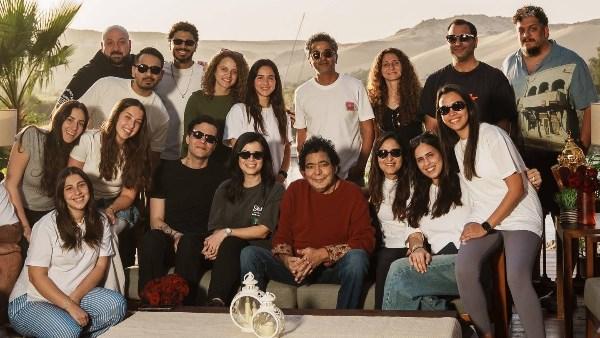 محمد منير وأمير عيد من كواليس إعلان رمضان “يا واحشني” – صور جديدة تظهر التعاون الفني بين النجوم