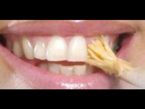 المسواك وفوائده للصائم: تنظيف الفم والأسنان