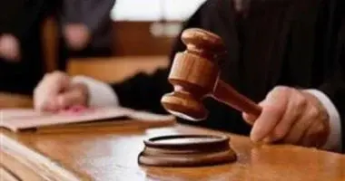 محكمة تصدر حكمًا بالسجن المشدد على متهم بحيازة مخدر الحشيش في رأس سدر.