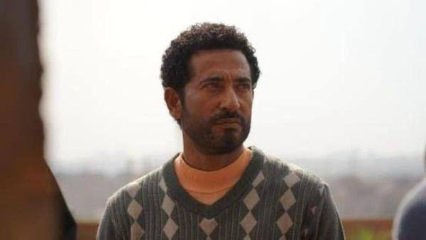 عمرو سعد في مشهد من مسلسل إفراج وسط تصاعد الأحداث وتفاعل جماهيري واسع