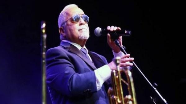 صورة ويلي كولون أحد أعمدة موسيقى السالسا اللاتينية بعد إعلان وفاته