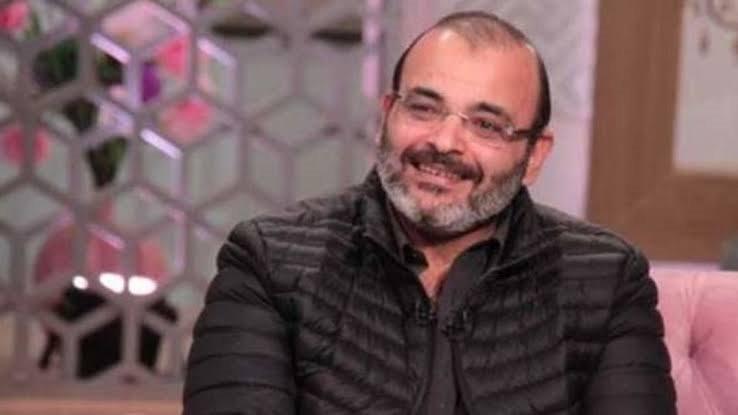 أيمن بهجت قمر بعد خسارة 55 كيلو من وزنه في رحلة صحية كاملة