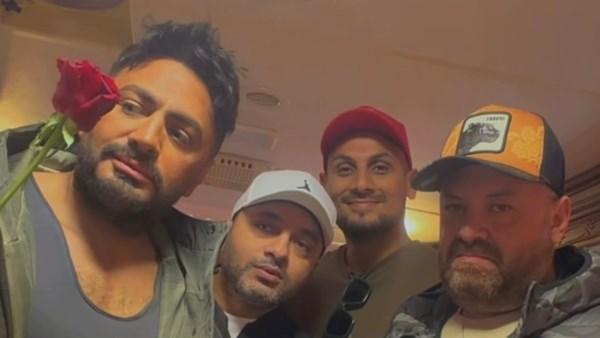 تامر حسني يشارك فيديو طريف للسناجل بمناسبة عيد الحب