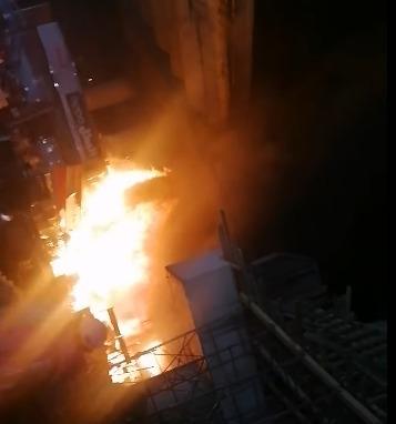 حريق بالقرب من محطة مترو المرج الجديدة أسفل الطريق الدائري