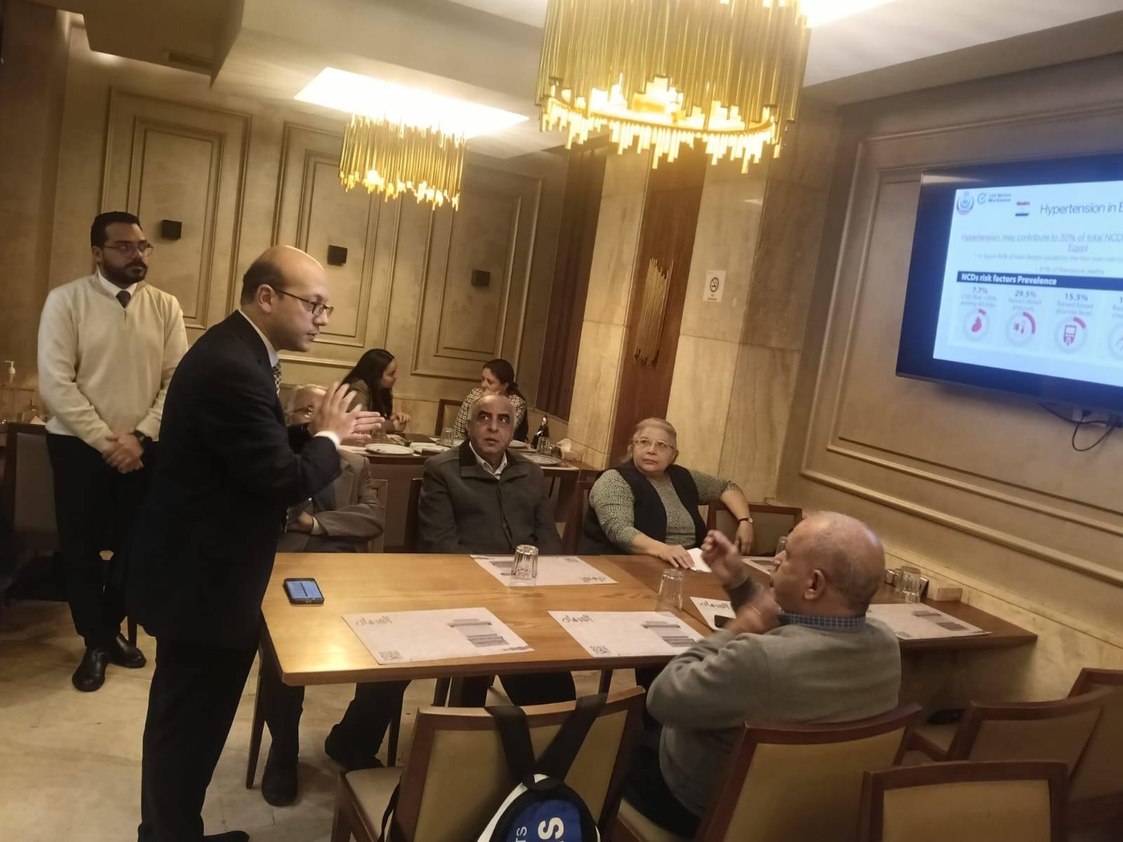 دكتور باطنية في التجمع الخامس – علاج قرحة المعدة والنزيف مع د. رامي رأفت