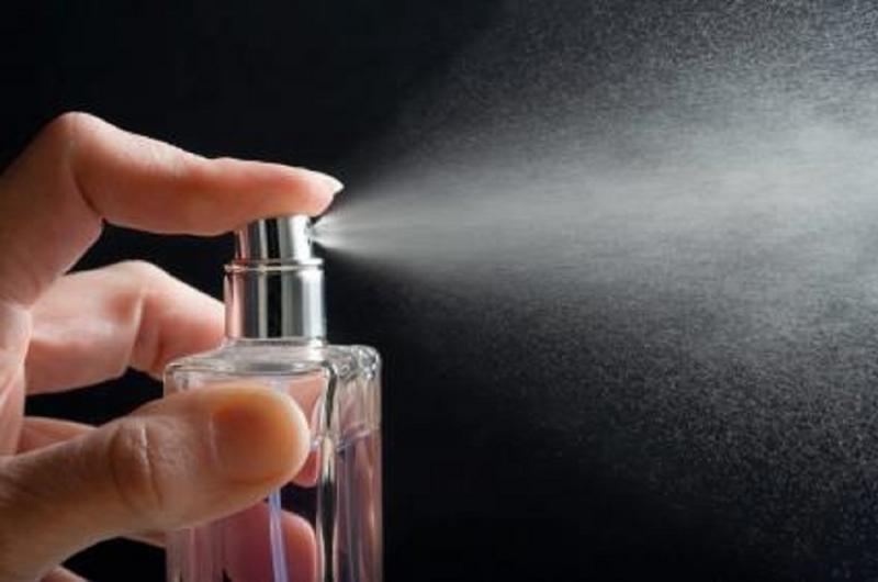 حكم استخدام العطر والبخور أثناء الصيام في شهر رمضان