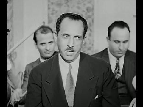 عزيز عثمان فى مشهد من فيلم لعبة الست بشخصية بلاليكا