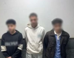 ألعاب نارية مشتعلة داخل مبنى سكني أثناء واقعة إلقاء صاروخ ناري