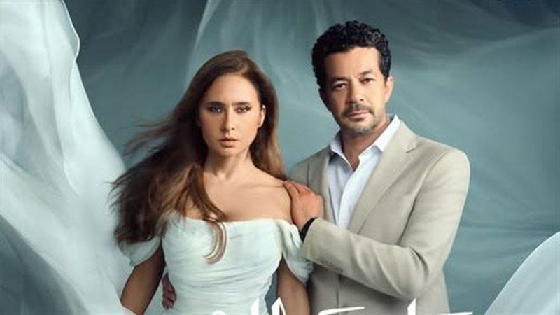 بوستر مسلسل "على قد الحب" مع نيللي كريم على قناة الفجيرة