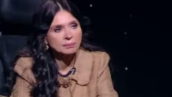 دينا خلال حديثها في برنامج ورا الشمس عن مواصفات شريك حياتها وكتابتها للوصية