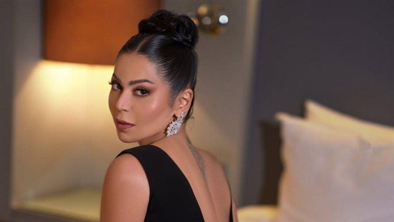 لقاء الخميسي تكتب رسالة غامضة على إنستجرام بعد أزمتها مع زوجها