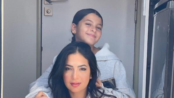الطفلة فريدة ابنة دنيا المصري بأداء عفوي في مسلسل «لعبة وقلبت بجد»