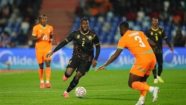 جماهير كأس الأمم الإفريقية تترقب مباراة كوت ديفوار وبوركينا فاسو لتحديد منافس مصر في ربع النهائي