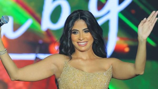روبي في إطلالة ساحرة خلال حفل رأس السنة بأبو ظبي