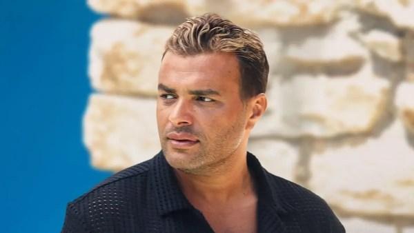 رامي صبري يروج لحفله في حديقة الفسطاط بمصر