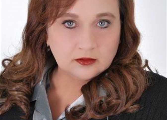 الناقدة الفنية د. ماجدة خير الله خلال مداخلة برنامج "الكلمة الفاصلة"