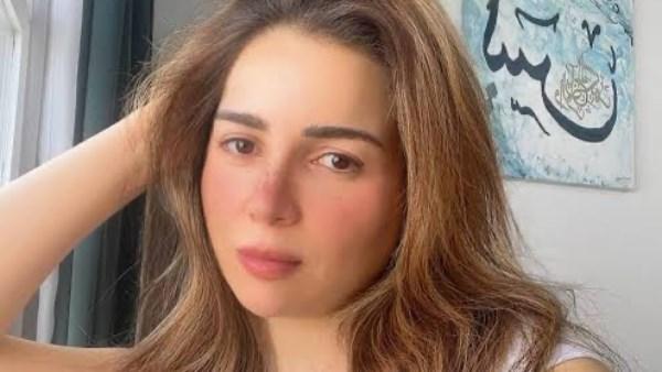 مي عز الدين تهنئ ياسمين عبد العزيز بعيد ميلادها عبر إنستجرام